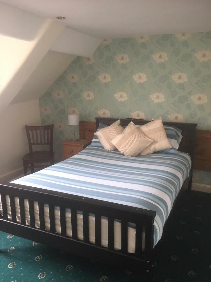The Bear Hotel Chippenham (Wiltshire) Exterior foto